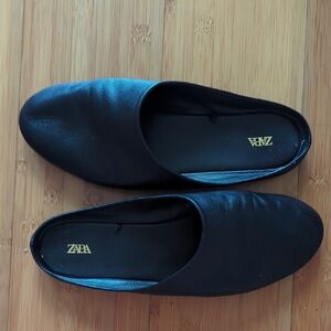 Zara Black Leather Slip-On Shoes